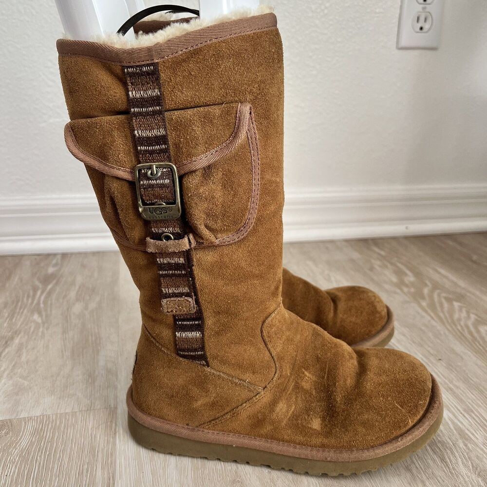 UGG Retro Cargo Side Pocket Tall Boots Brown-Size 3